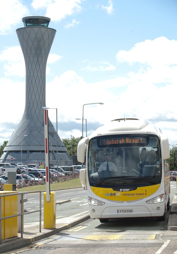 LM_Edinburgh_Airport_Stagecoach_002