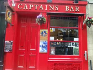 Captain's Bar