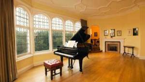 steinway at Edinburgh Society of Musicians