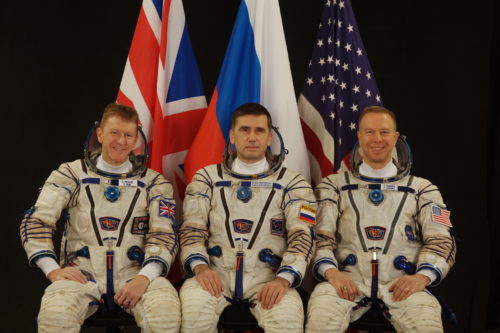 soyuz-tma-19m-crew-portrait
